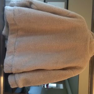 soft and cozy “Olivaceous” teddy coat.